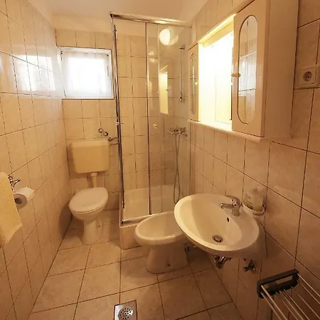 Marijana-direktno Na Moru Apartment Seline