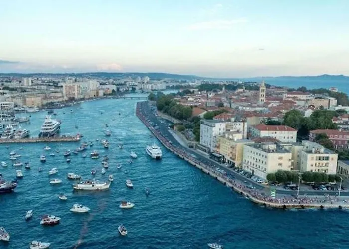 Apartment Marijana-direktno Na Moru Seline