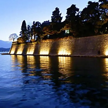 Marijana-direktno Na Moru * 塞利讷