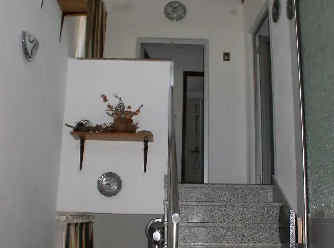 Marijana-direktno Na Moru Селине