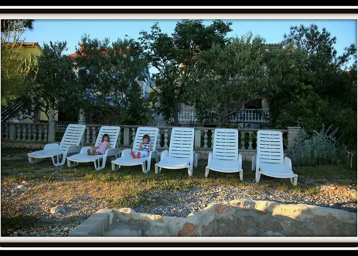 Marijana-direktno Na Moru Селине